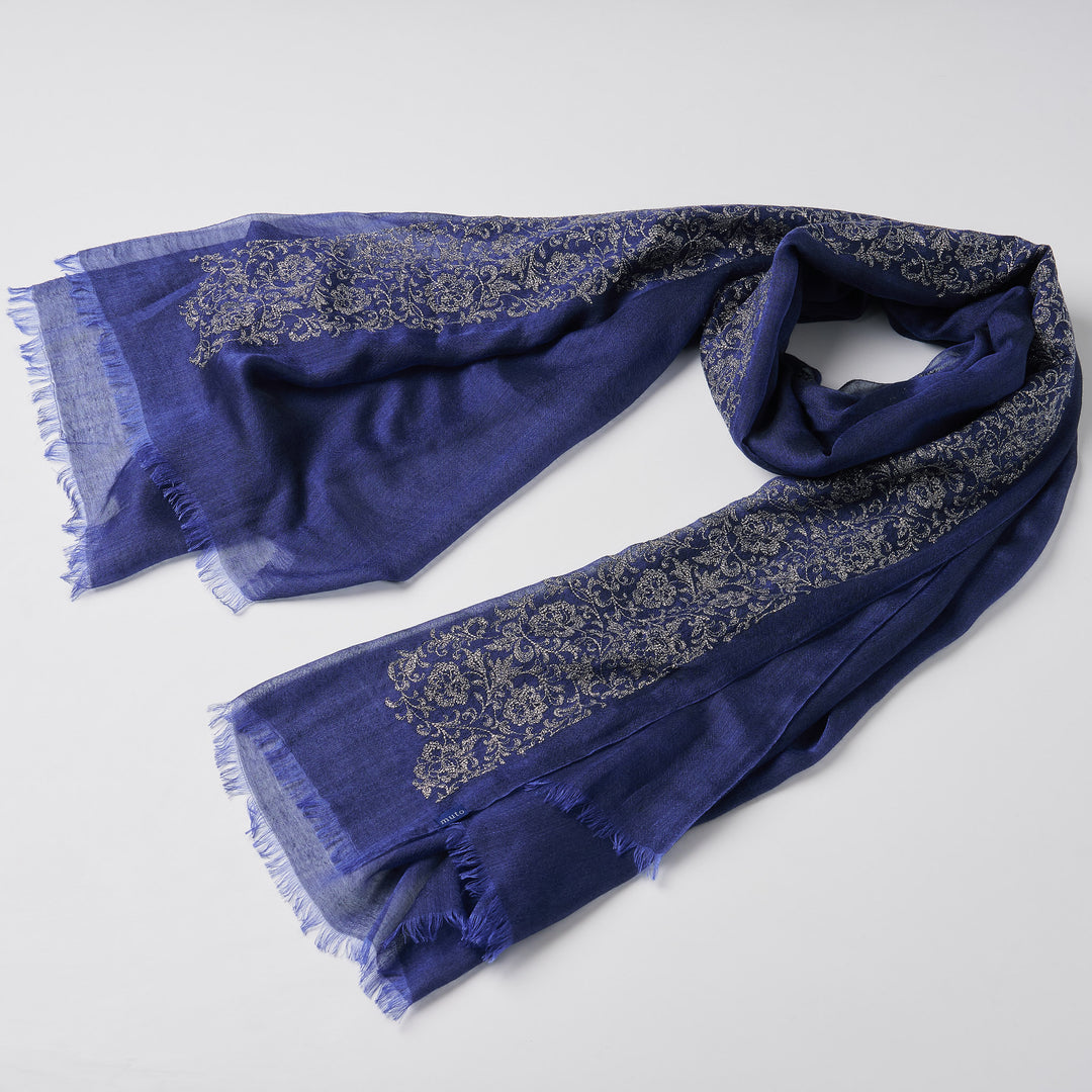 シルクカシミヤ　刺繍ストール　Embroidery stole