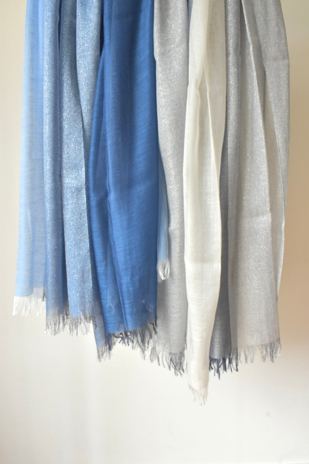 シルクカシミヤ　ラメストール　25春夏新作　Stardust stole blue