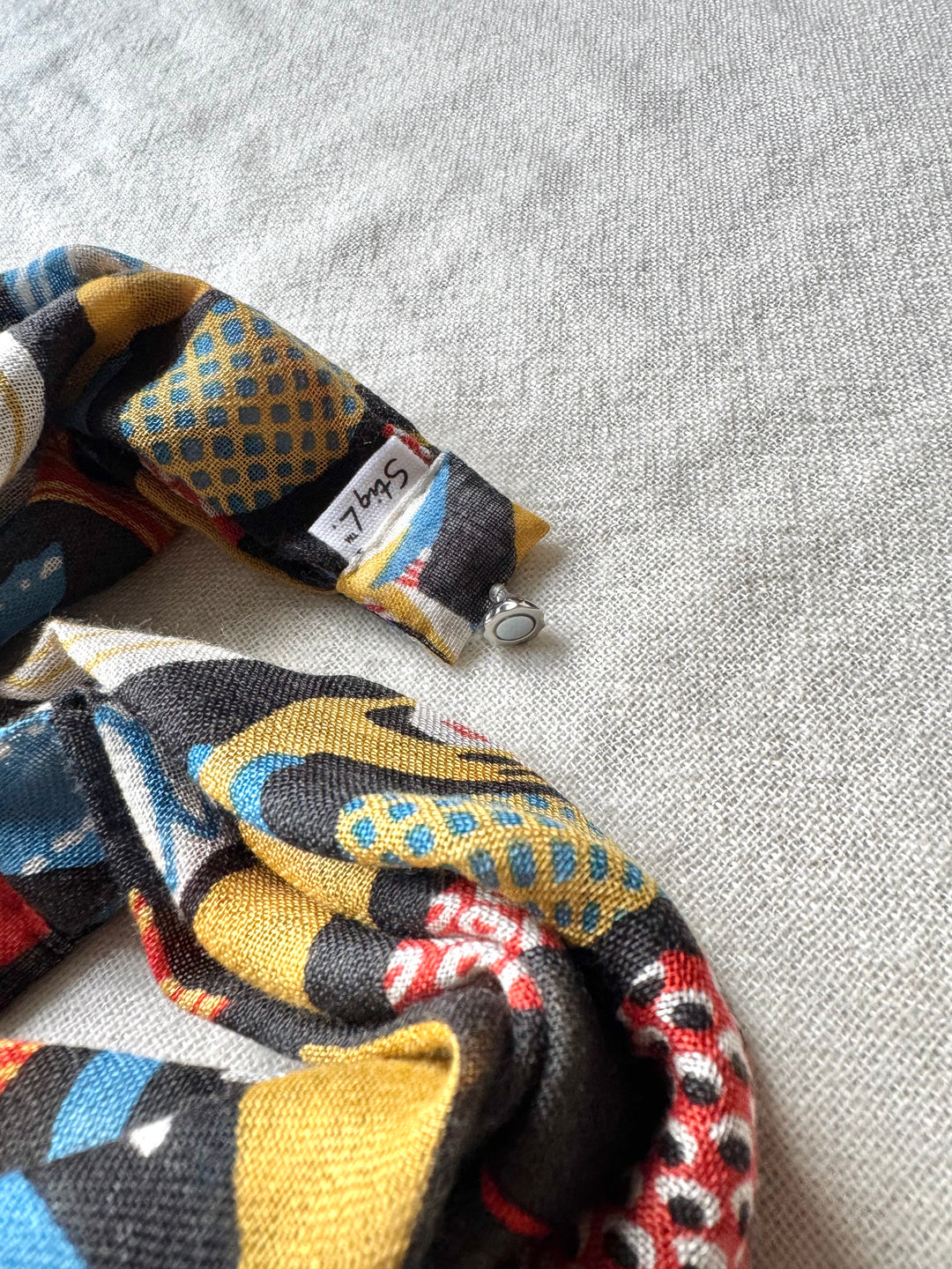 シルクカシミヤ　スティグリンドベリ第三弾コラボ　楽らくスカーフLink  ポテリー グレー